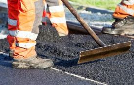 Через ремонтні роботи ускладнений рух транспорту