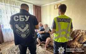 Схема за 14 тисяч євро: хмельничанка незаконно переправляла чоловіків за кордон