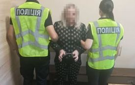 У Шепетівці жінку затримали за повторний продаж психотропних речовин