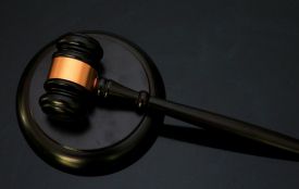 Мільйон гривень на електроенергії: судитимуть посадовця Кам’янець-Подільської міської ради