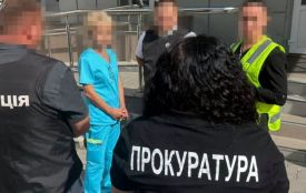 4 тисячі доларів за оформлення  інвалідності: в Хмельницькому викрили лікарку