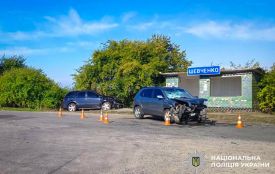 На Хмельниччині зіткнулись два авто. Постраждали пасажирки