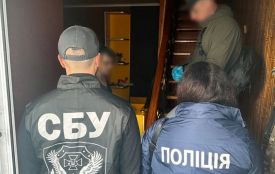 Хмельничанин продавав метадон, який отримував від лікарів: буде суд