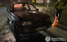 ДТП у Шепетівці: водій збив 26-річну дівчину на «зебрі»