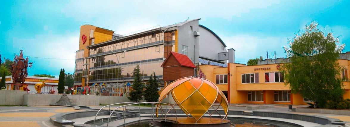 Фірма Вікарчука відмовилася орендувати кінотеатр «Сілістра»: його передали комунальному підприємству
