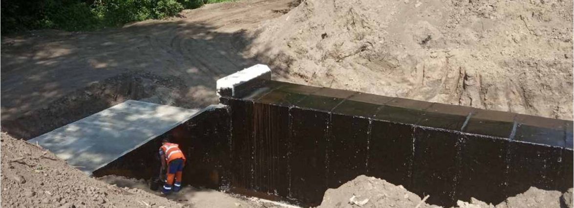На ділянці дороги Н-03 перекрили рух. Як об’їжджати