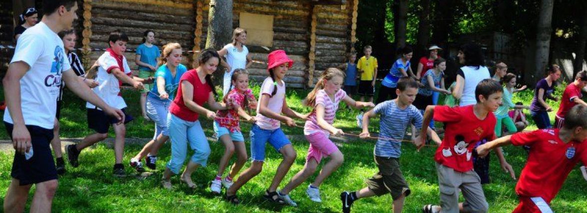 Оздоровчі дитячі заклади на Хмельниччині: яка вартість і скільки вільних місць