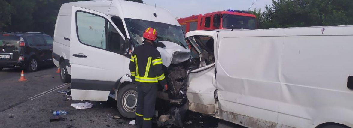Потрійна ДТП на Тернопільщині: на місці загинув 53-річний житель Хмельниччини