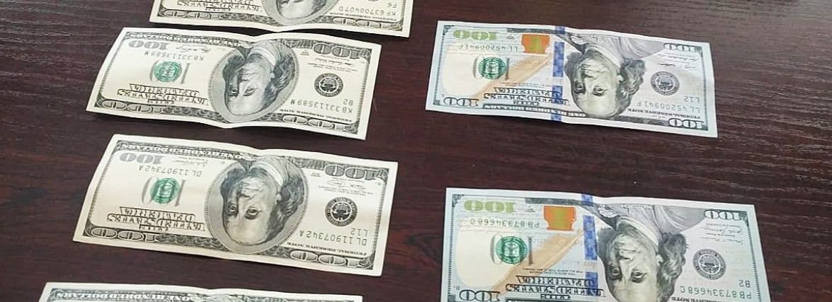 Взяли під варту адміністратора хмельницького ринку, який хотів підкупити поліцейського