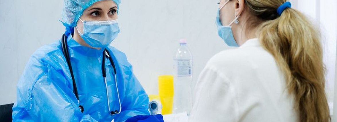 За вихідні на Хмельниччині +49 хворих на COVID: скільки у лікарнях