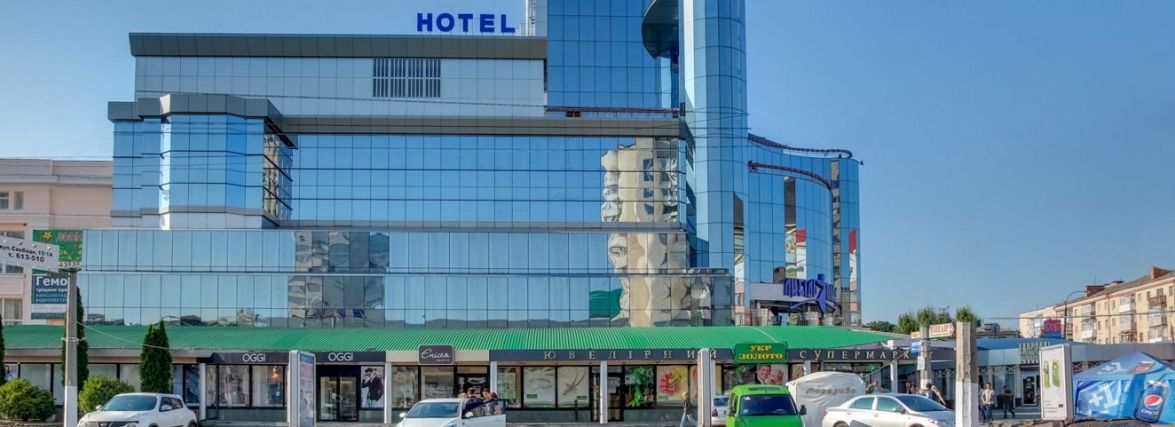 Гральні автомати у «Либідь Плазі»: у комісії пояснили, чому не перевірили відстань до навчальних закладів