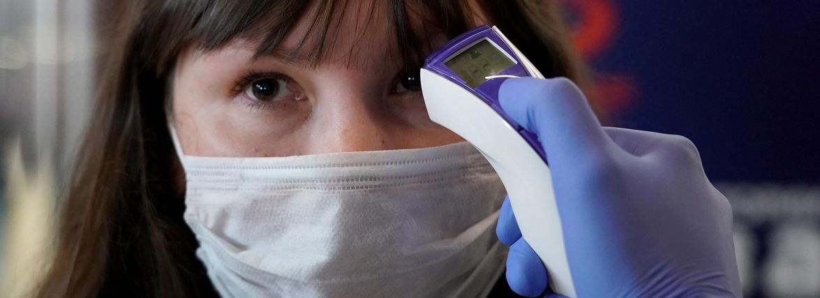 Троє людей померли і пів сотні захворіли. Ситуація з Covid-19 на Хмельниччині