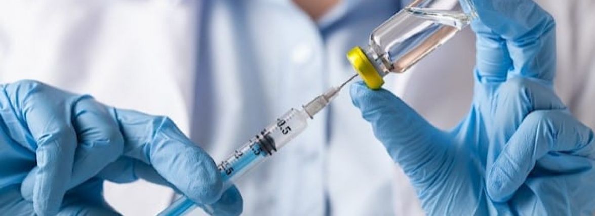 Від Covid вже вакцинувались 4,5 мільйони українців: останні дані