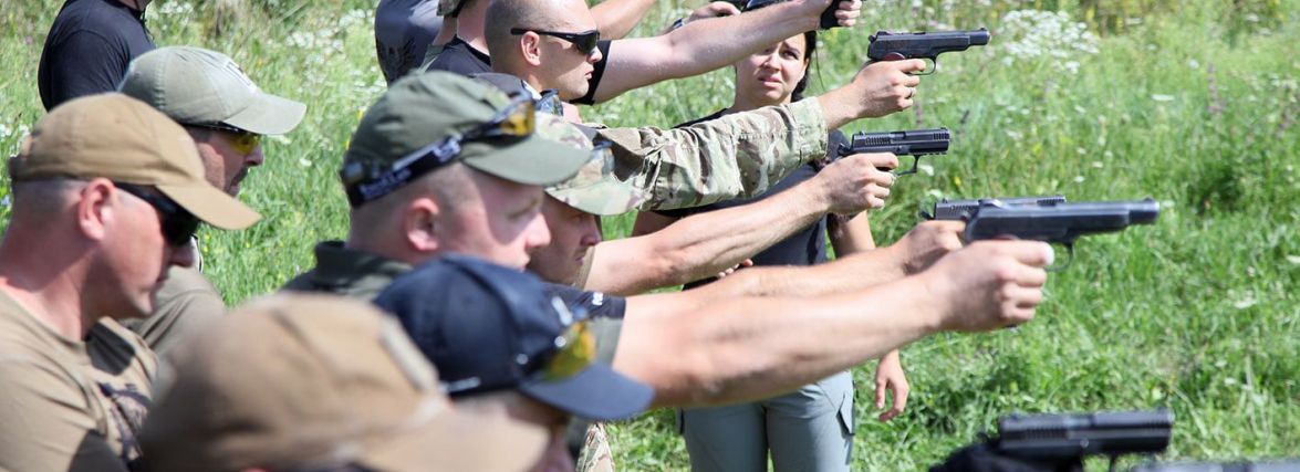 Покращували навички стрільби. У Хмельницькому пройшли навчання поліцейських
