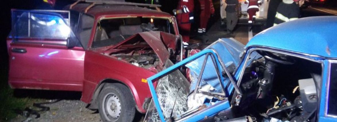 Автотроща поблизу Кам’янця: троє людей загинуло, серед травмованих – дитина