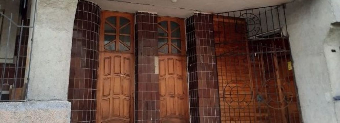 Чоловік депутатки з «Команди Симчишина» запропонував 4,8 мільйона за будівлю ресторану в Гречанах