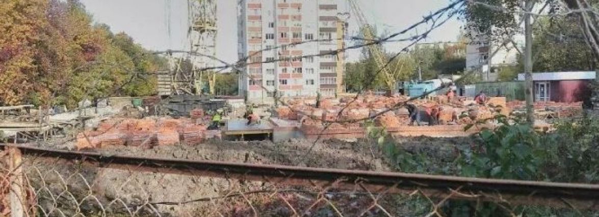 Замість багатоповерхівки на Тернопільській хочуть облаштувати сквер