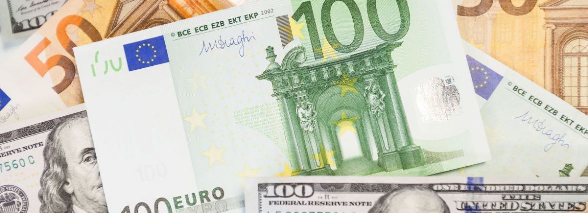 Євро "поліз" вгору. Офіційний курс валют на 22 вересня