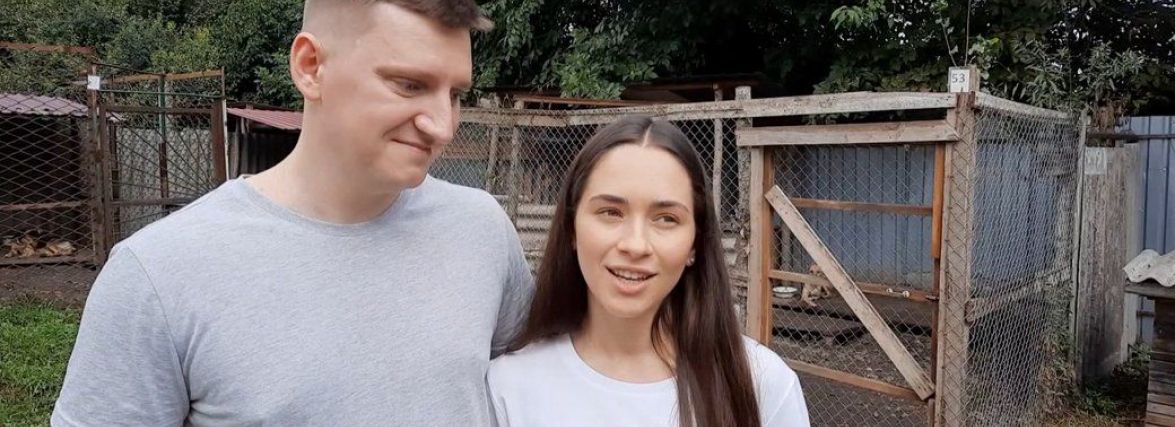 Пара з Хмельницького зібрала кошти на власному весіллі, аби допомогти тваринам з притулку