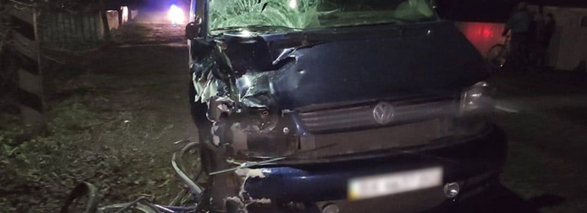 Збив пару на велосипедах. На Хмельниччині п’яному водієві дали 8 років за смертельну ДТП