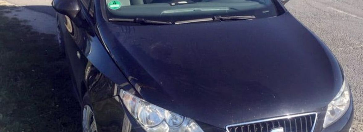 Вибіг за м’ячем. На Хмельниччині водійка “Seat” наїхала на 7-річну дитину