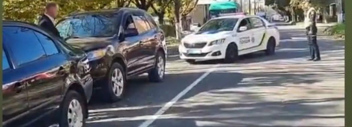 На Зарічанській у ДТП потрапило три автомобілі
