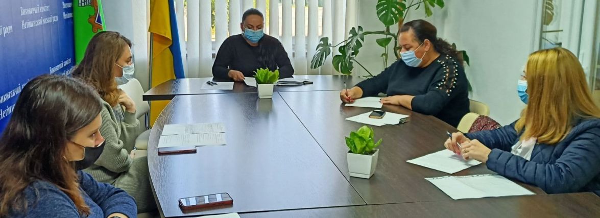 На Хмельниччині підприємиця заплатить 10 тисяч штрафу, бо продала пиво неповнолітній