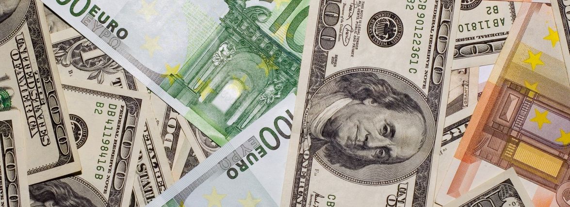 Офіційний курс валют після вихідних: що буде з доларом і євро