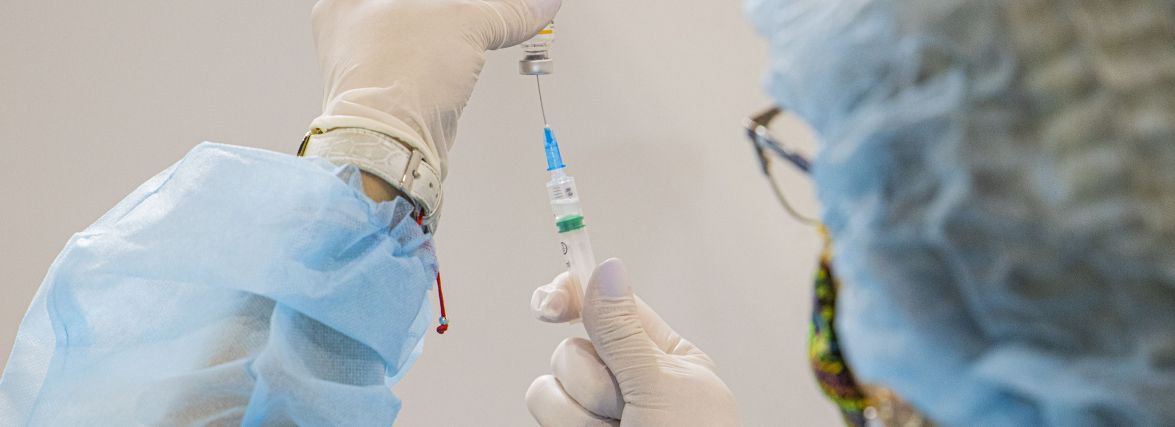 За минулий тиждень від COVID вакцинували 1,5 мільйони українців