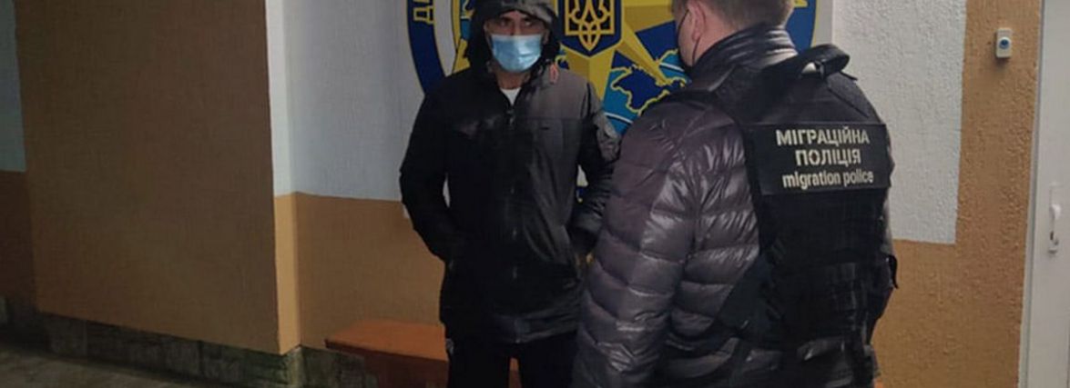 Затримали громадянина Вірменії, який нелегально перебував у Хмельницькому