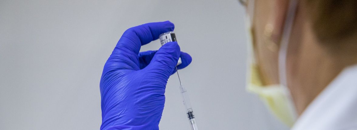 Як працюватиме Центр і пункти вакцинації Хмельницького у ці вихідні