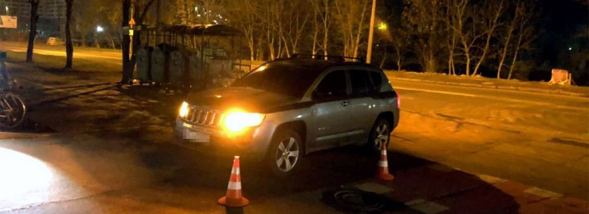 Рухався велодоріжкою. На Прибузькій «Jeep» наїхав на велосипедиста