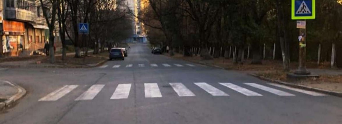 ДТП на Хмельниччині: водій "КІА” збив 8-річну дівчинку на переході