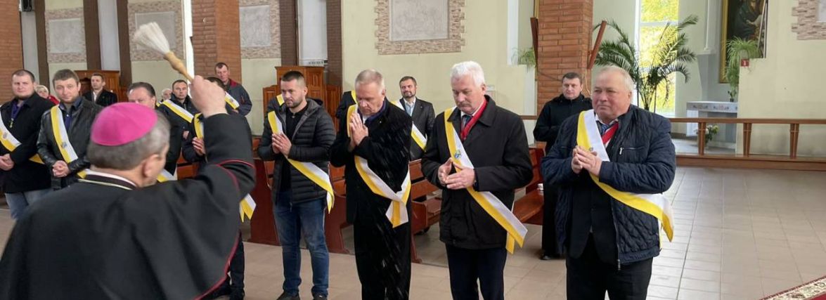 У Хмельницькому є лицарський орден. Як живуть та чим займаються його учасники