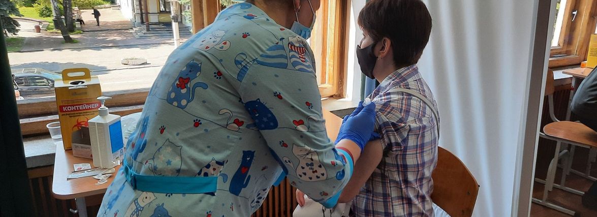 Як у Хмельницькому працюватимуть пункти вакцинації на вихідні (ГРАФІК)