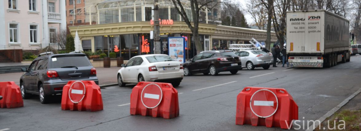 Поспілкувалися з підприємцем, який встановить тюбінг в центрі Хмельницького. Що він розповів