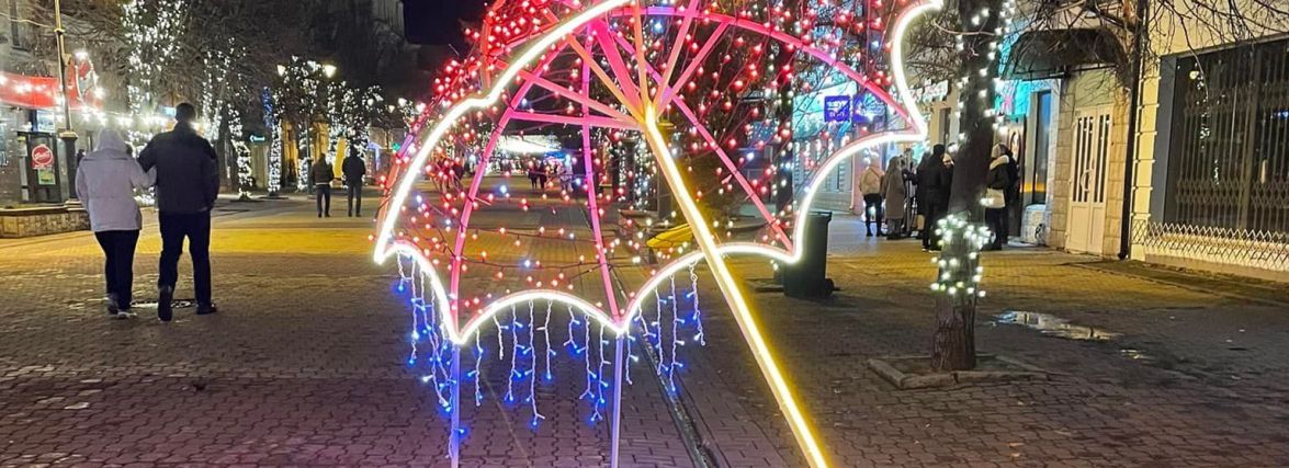 У центрі Хмельницького пошкодили різдвяні інсталяції