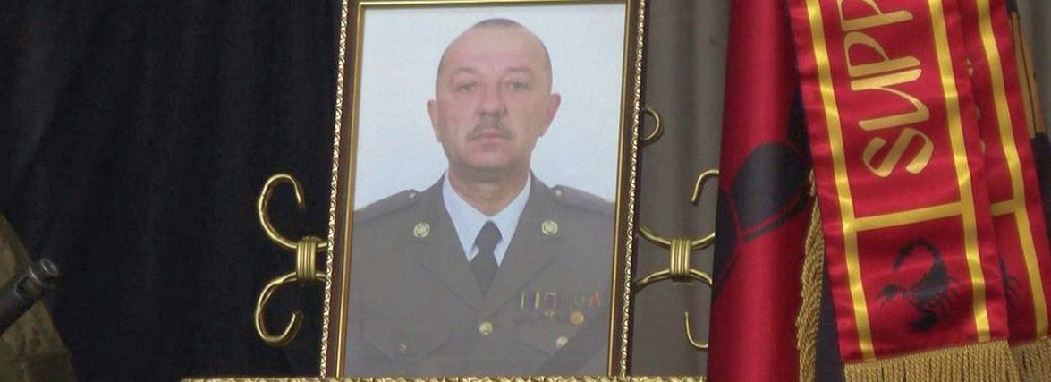 У Хмельницькому попрощалися із військовим Сергієм Вівдичем