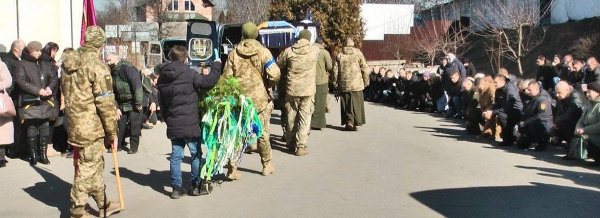 На Хмельниччині попрощалися з трьома загиблими військовими