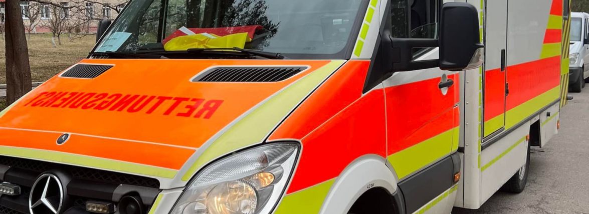 Для Хмельницького військового госпіталю придбали реанімобіль