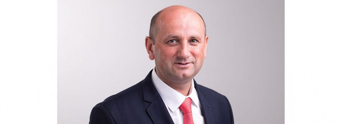 “Нехай із кожним новим світанком у дім приходить щастя”. Іван Гончар вітає хмельничан з Великоднем (пресслужба І.Гончара)