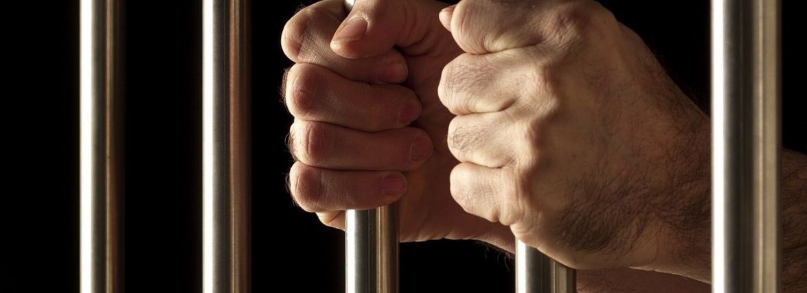 Житель Хмельницького району побив знайомого качалкою. Йому дали 5 років