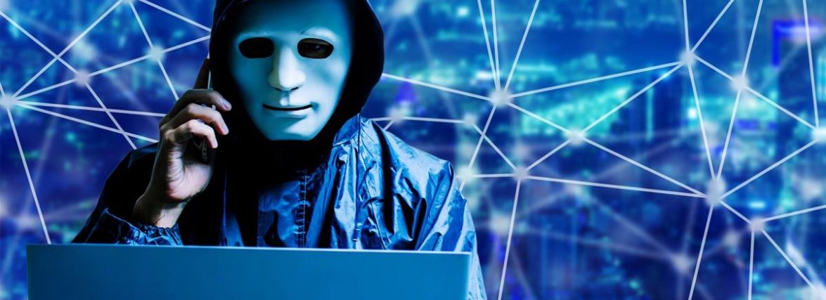 У Хмельницькому чоловік ошукав волонтерку на 87 тисяч гривень