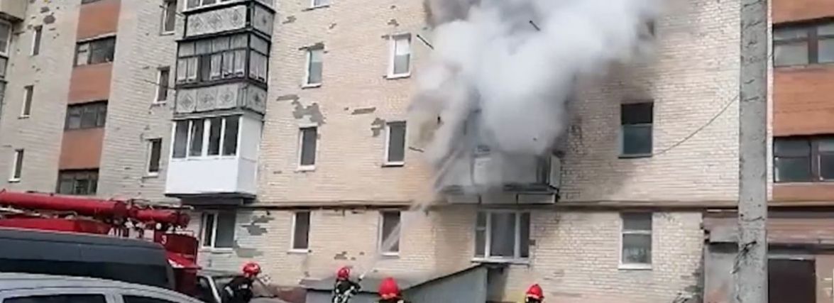 Пожежі в багатоповерхівках на Виставці та в Гречанах: розповідаємо деталі
