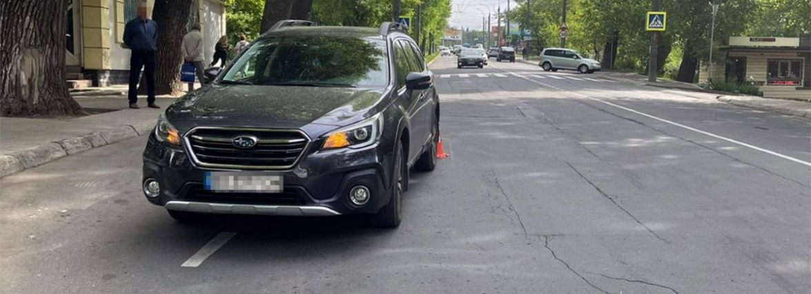 Хмельничанка на “Subaru” збила пенсіонера