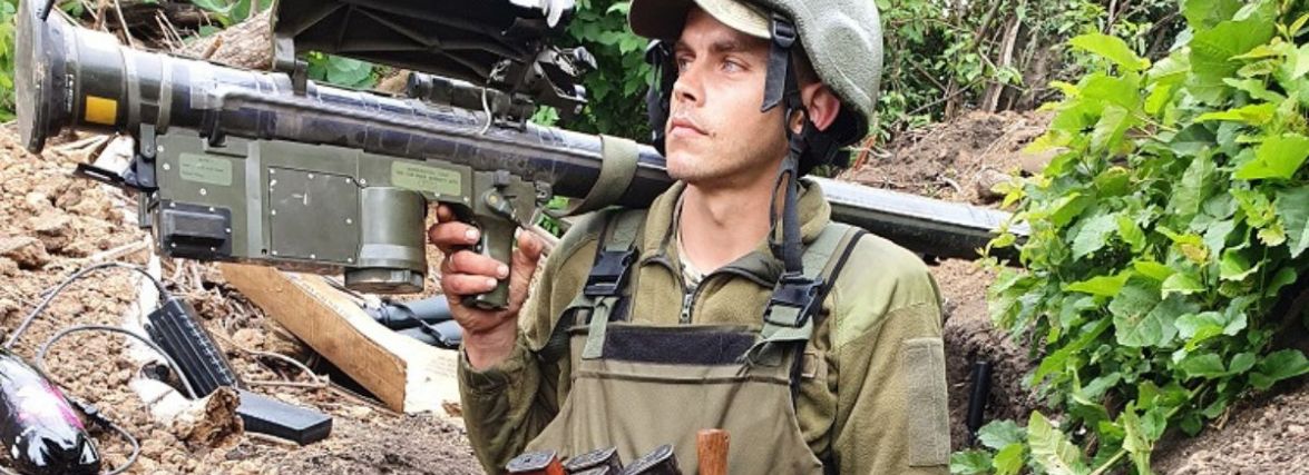 Захисник на псевдо Тамерлан розповів як поцілив у ворожий літак зі "Стінгера"