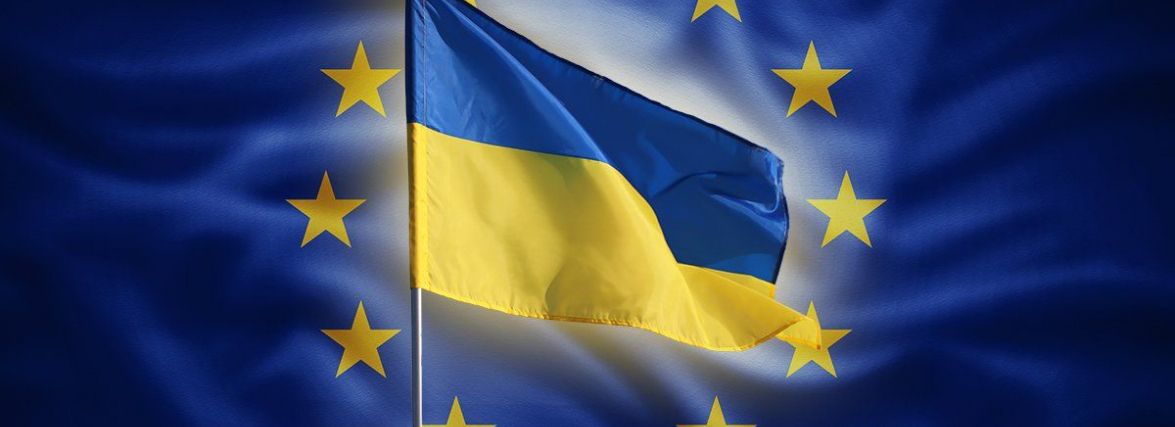 Європарламент підтримав надання статусу кандидата на вступ до ЄС для України