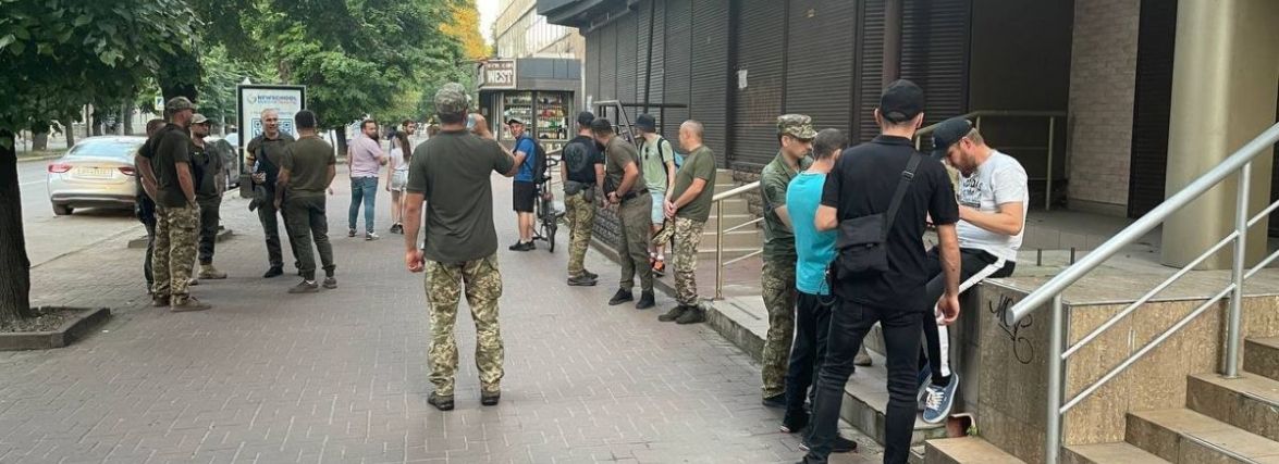 Бійці “Авангарду” патрулюватимуть вулиці Хмельницького