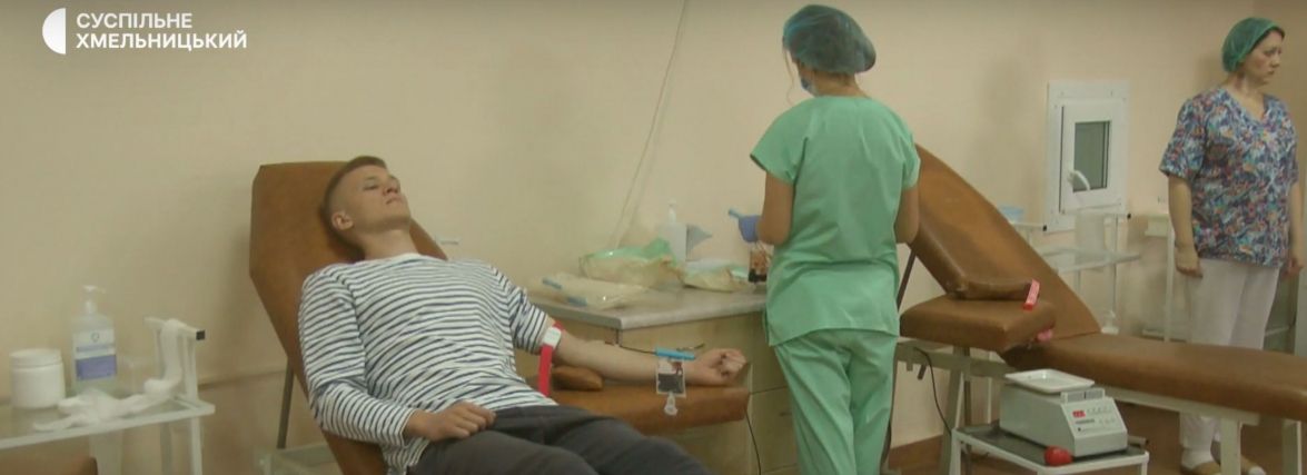 Хмельничани здали одинадцять літрів крові для ЗСУ (ВІДЕО)