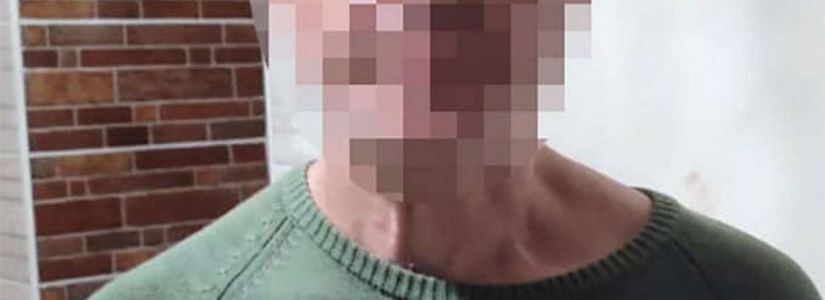 На Грушевського чоловік з ножем погрожував працівникам кафе